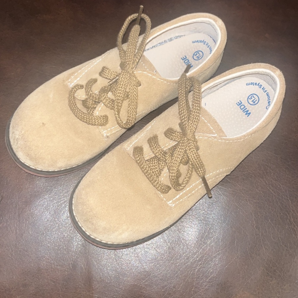 FootMates Tan Kids Shoes